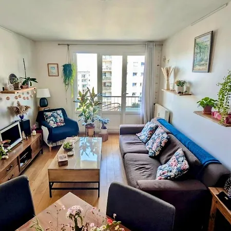 Spacieux Balcon París